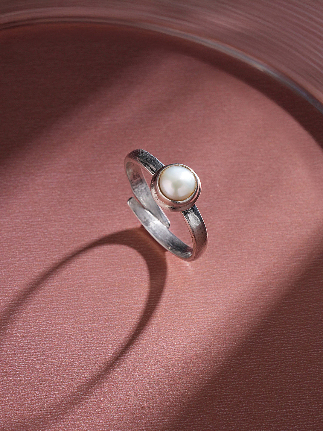 925 Sterling Silver Pearl Studded Minimal Adjustable Band Finger Ring